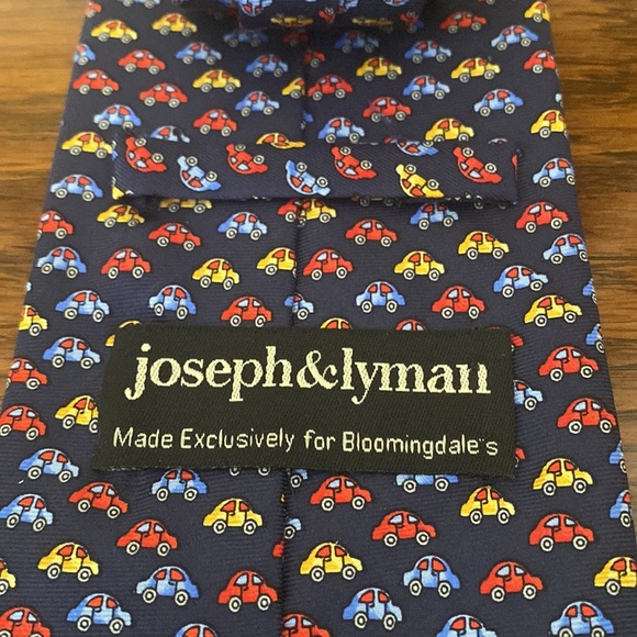 Vintage Joseph & Lyman 💯 % silk tie - Picture 3 of 4